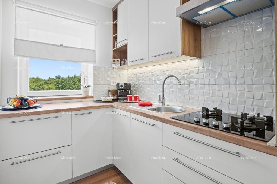 Prodaje se poslovno - stambena kuca,  Svetvinčenat 8