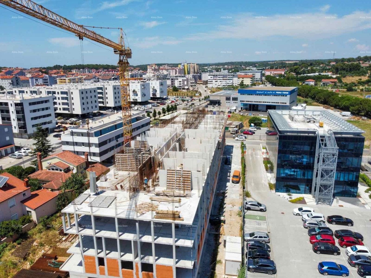 Pula! Večstanovanjska, moderna zgradba z dvigalom, blizu centra. S43 13