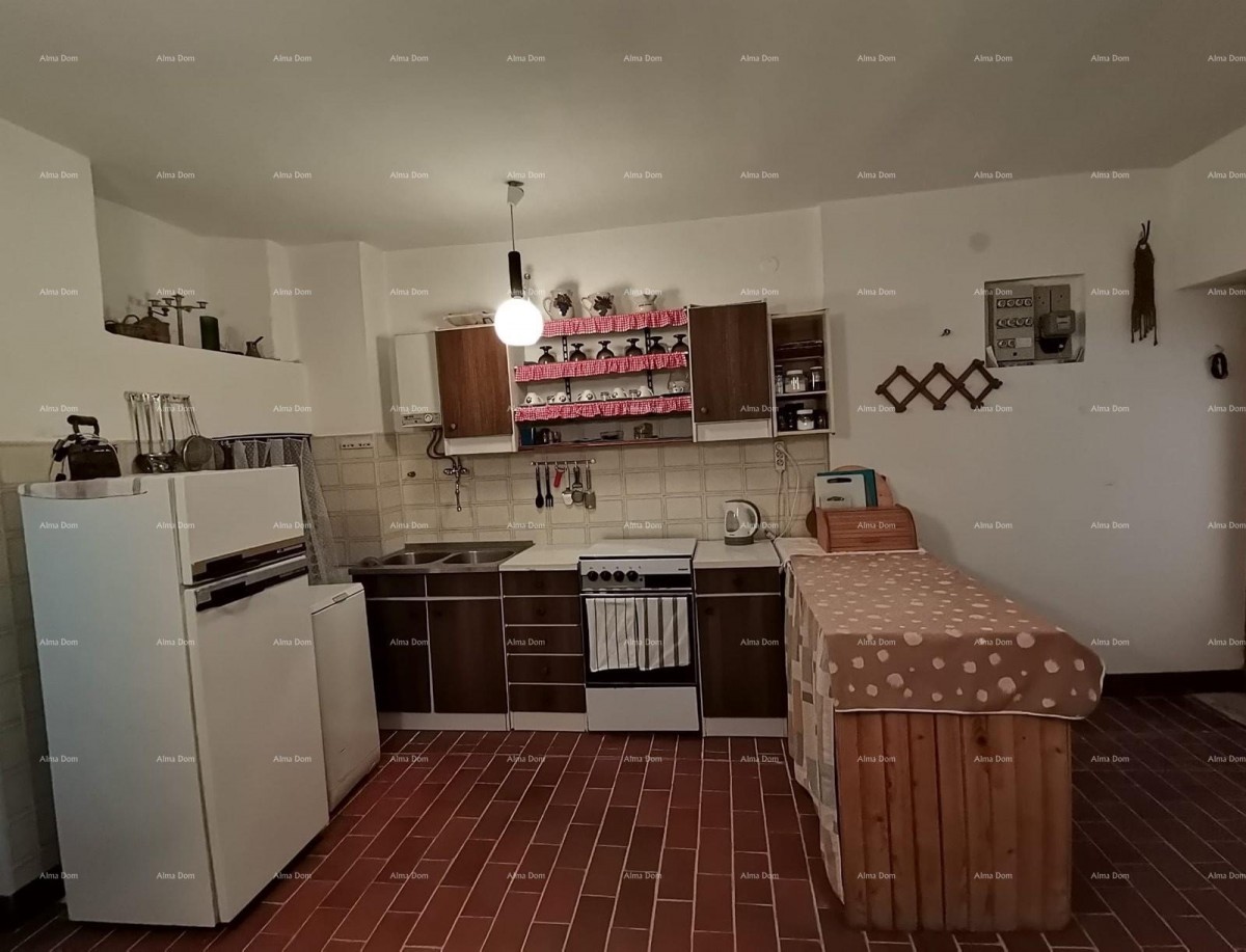 Sale of a three-story house, Medulin! 14