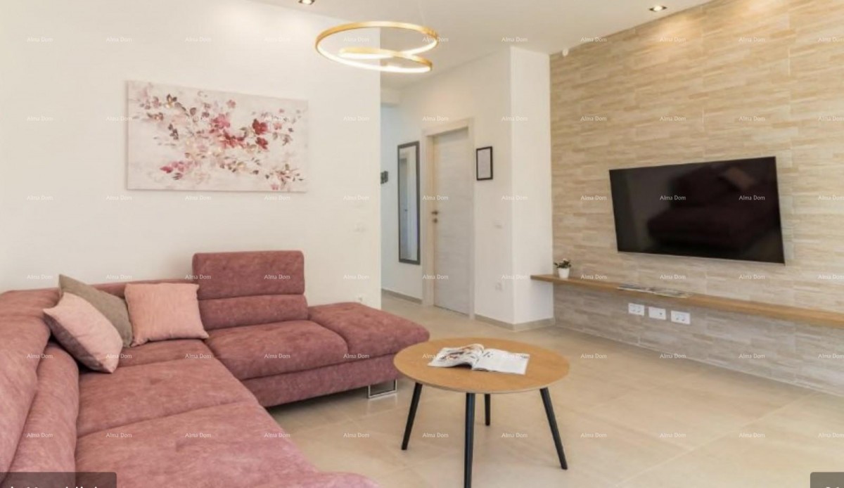 Prodaja čudovite vile s bazenom, jacuzzijem in pogledom na morje, Fažana! 5