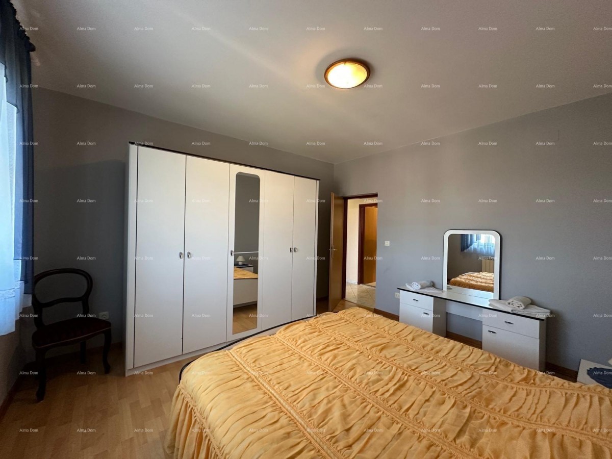 Prodajemo kuću sa pet apartmana na odličnoj lokaciji! 12