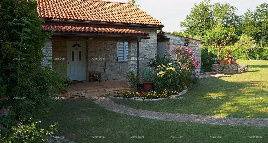 UMAG, Kuća, 144 m², s velikim vrtom i ljetnom kuhinjom, potpuno renovirana! 2