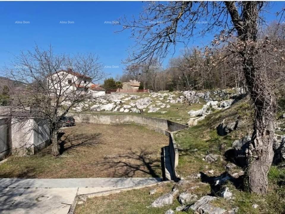 ИСТРИЯ Лупоглав, недостроенное здание с земельным участком и разрешением на расширение 2