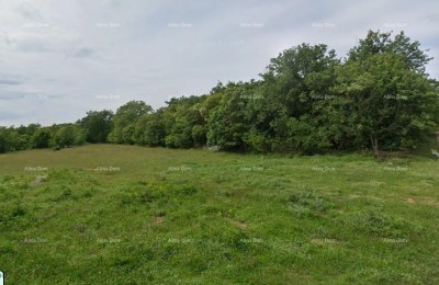 Zemljište Pula – Valdebek, 550 m², projekt za 4 stana