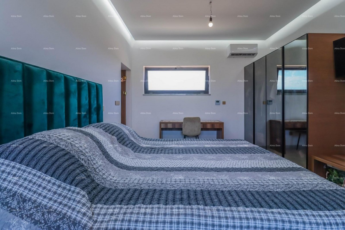 FOR SALE: Modern Detached Villa near Pula – Loborika. 37