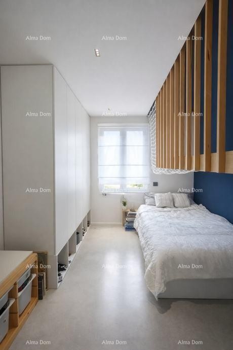 For sale: single-story house in a quiet part of Labin. 10