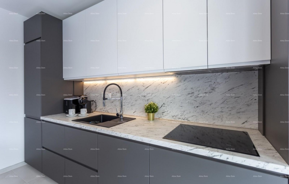 Moderna kuća u Medulinu, 800 m od centra i 150 m od mora – idealna za obitelj ili investiciju! 3