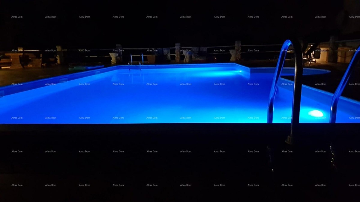 Prizemni apartma z ložo in bazenom. Medulin. 10