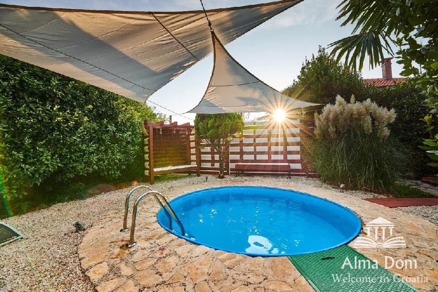 Kuća , blizina grada Umaga. 37