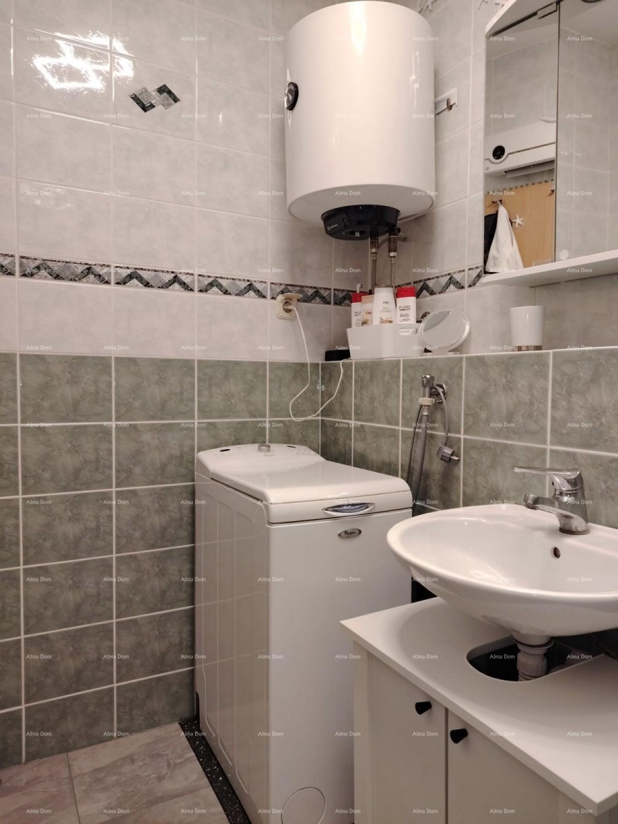 Medulin, Burle, apartment 50 m from the sea with a view! 17