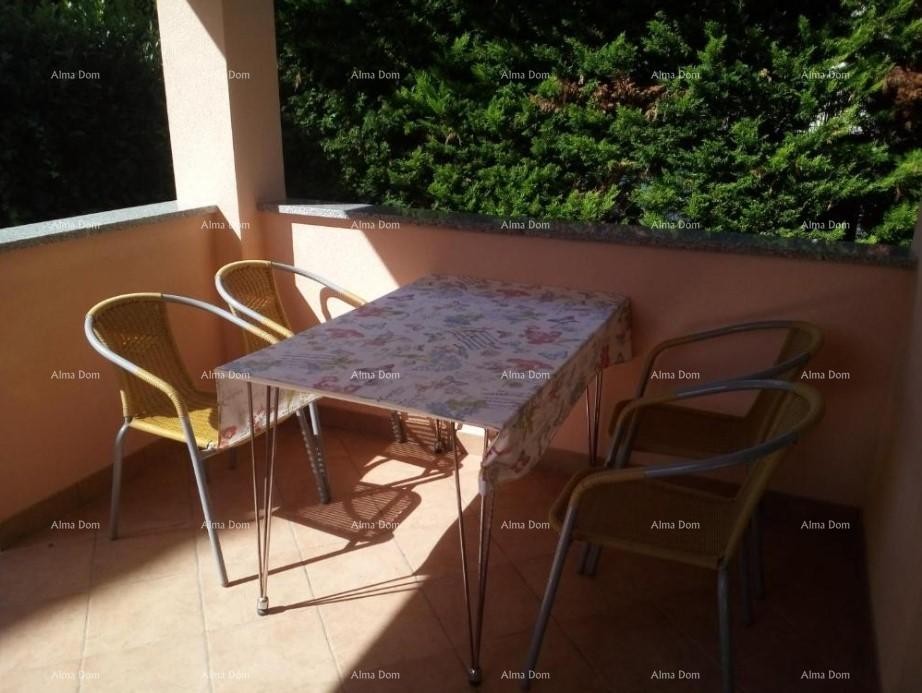 House with 5 apartments for sale with sea view, Premantura 13