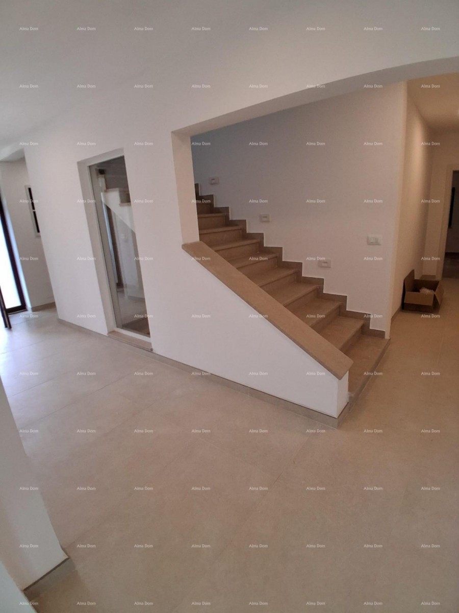 Продажа - роскошный дом на большом участке с бассейном, спа-салоном и тренажерным залом, Пореч! 29