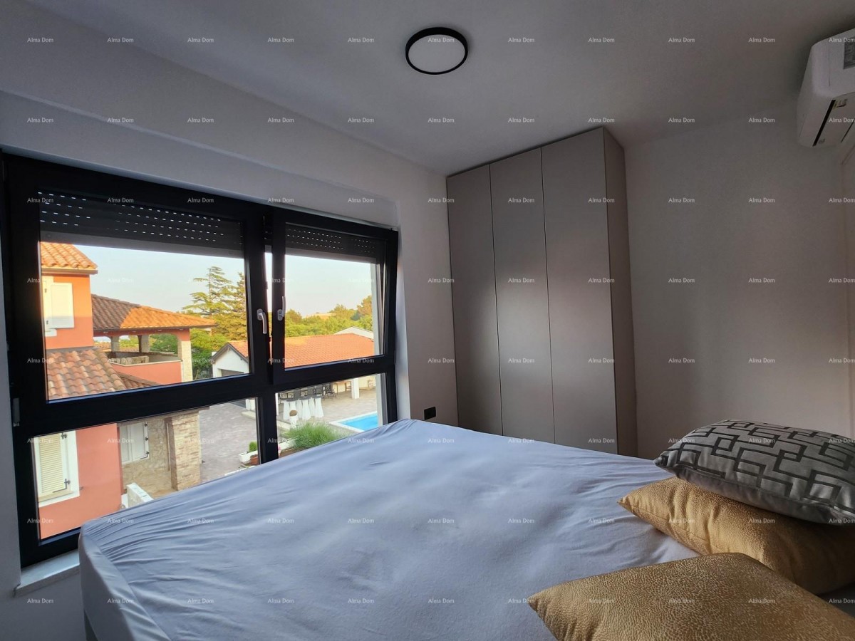 Istria, Ližnjan, 1 km to the center of Medulin, new modern house with pool for vacation. 27