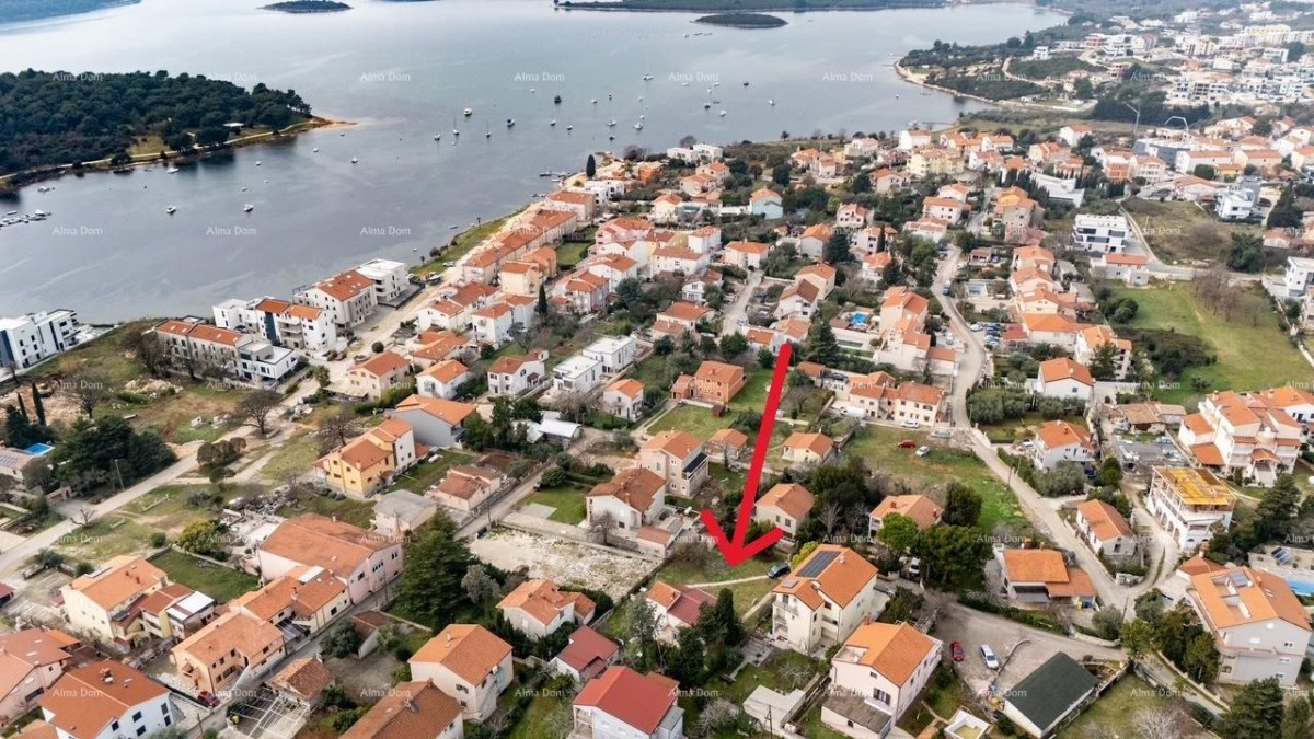 Exclusive! Building land with a project – 6 apartments, 300 m from the sea, Medulin! 5