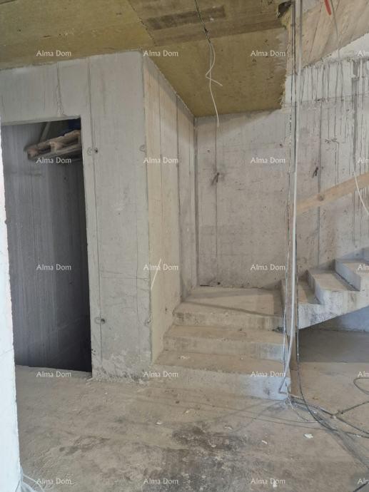 Pula! Večstanovanjska, moderna zgradba z dvigalom, blizu centra. 17