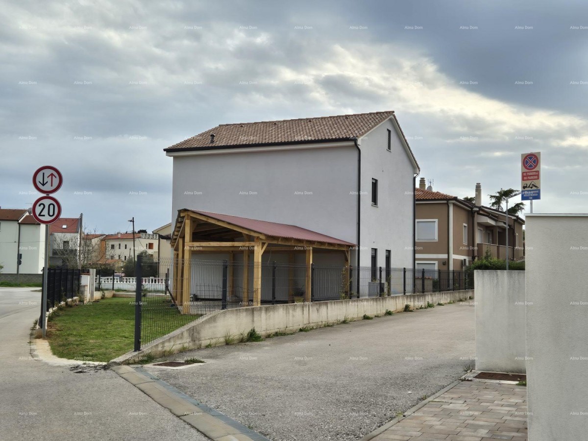 In vendita moderna casa prefabbricata a Fažana – 300 m dal mare, possibilità di ampliamento. 3