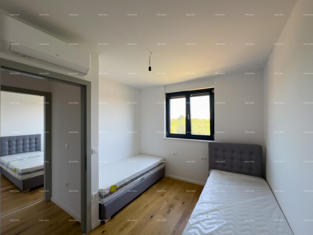 Просторная квартира в Пуле с тремя спальнями и современными удобствами рядом с центром города 27