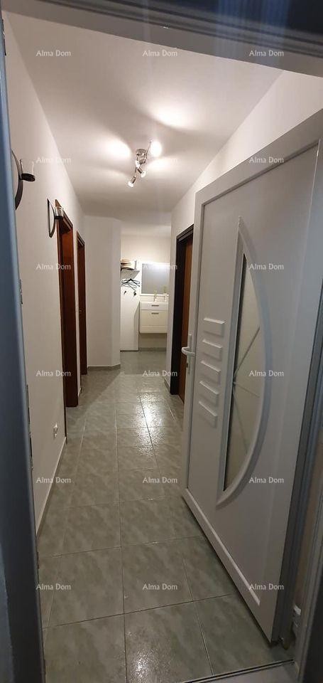 NOVA VAS Vendita di un appartamento ben arredato con vista mare! Poreč 9
