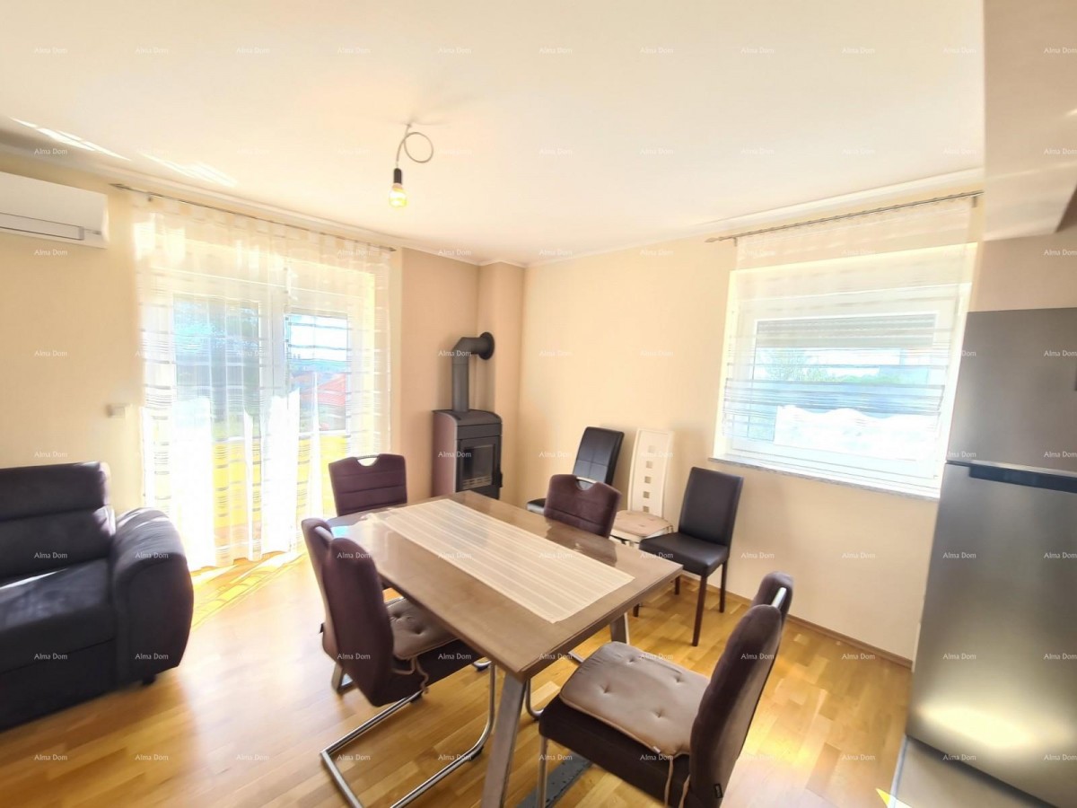 Medulin! Kuća sa 6 zasebnih stambenih jedinica! 2