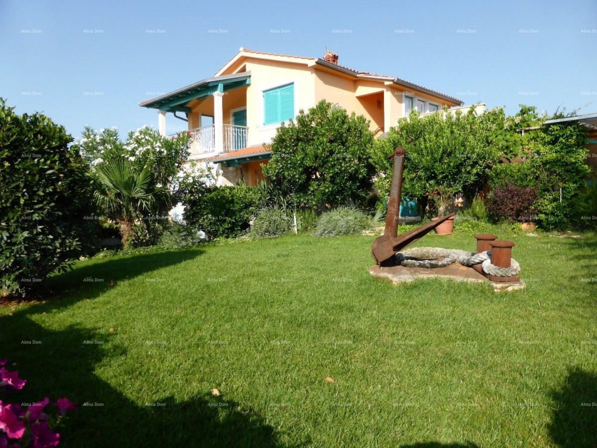Villa in vendita, Marčana. 2