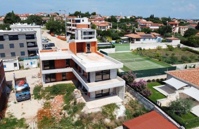Villa with pool and sea view, Tar!