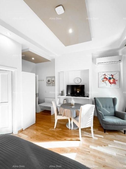 Luxury Apartment in the Heart of Pula – 122 m² 23