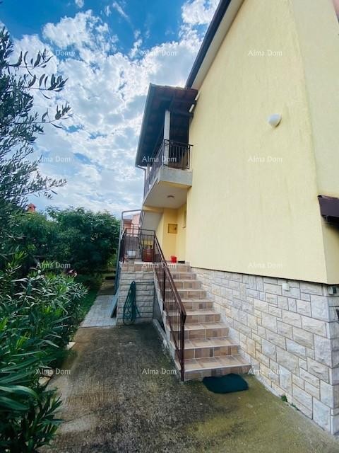 Casa spaziosa a Pola con grande cortile e numerose possibilità 7