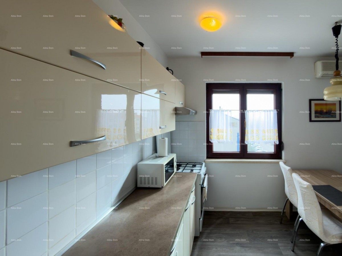 PRODAJA STANA – 57 m2, UMAG KOMPLETNO NAMJEŠTEN. 12