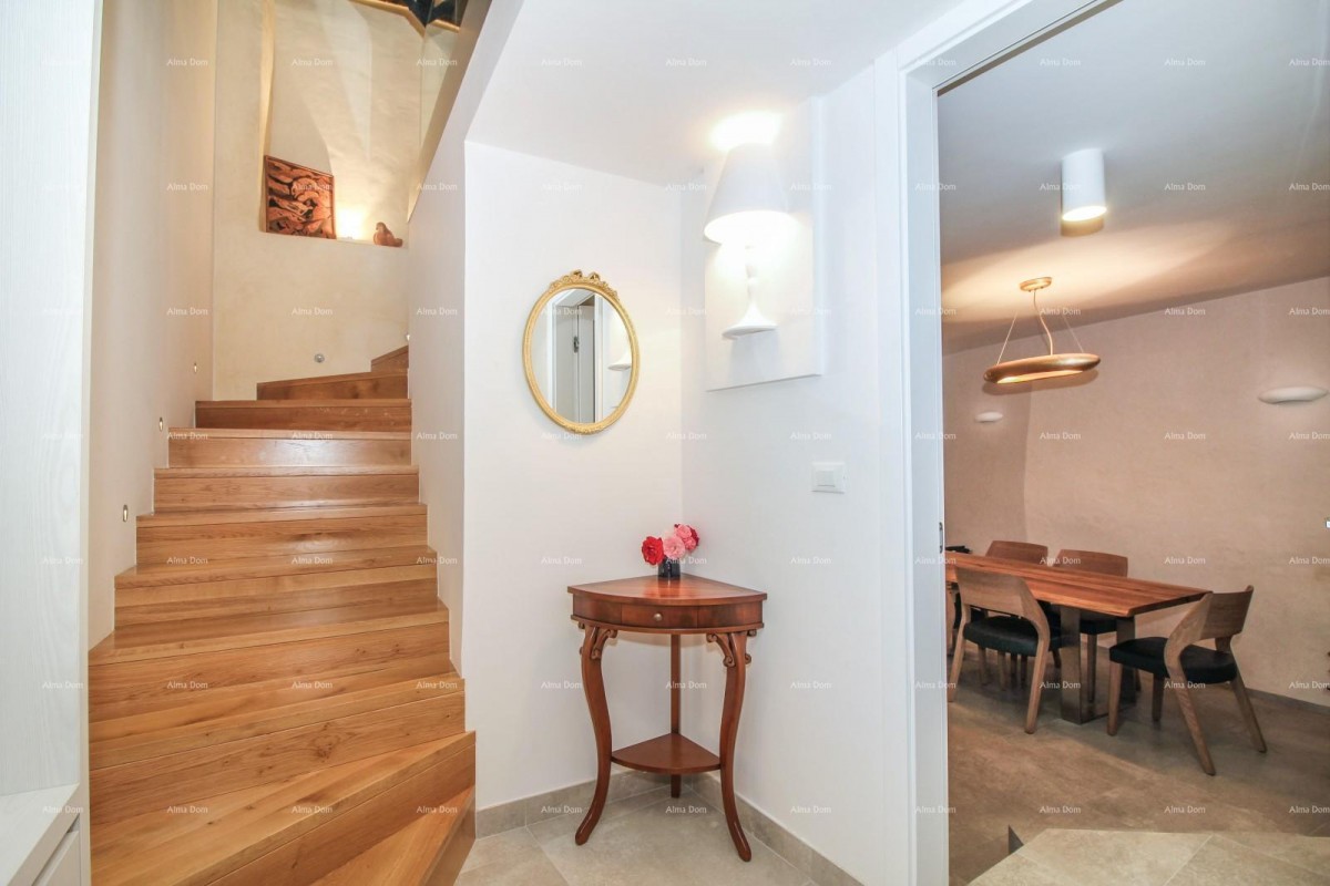 Beautiful, modernly furnished and renovated Istrian stone house for sale, Bale! 2
