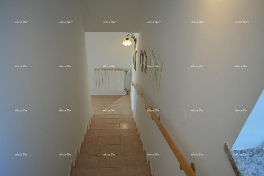 Beautiful house with swimming pool! 19