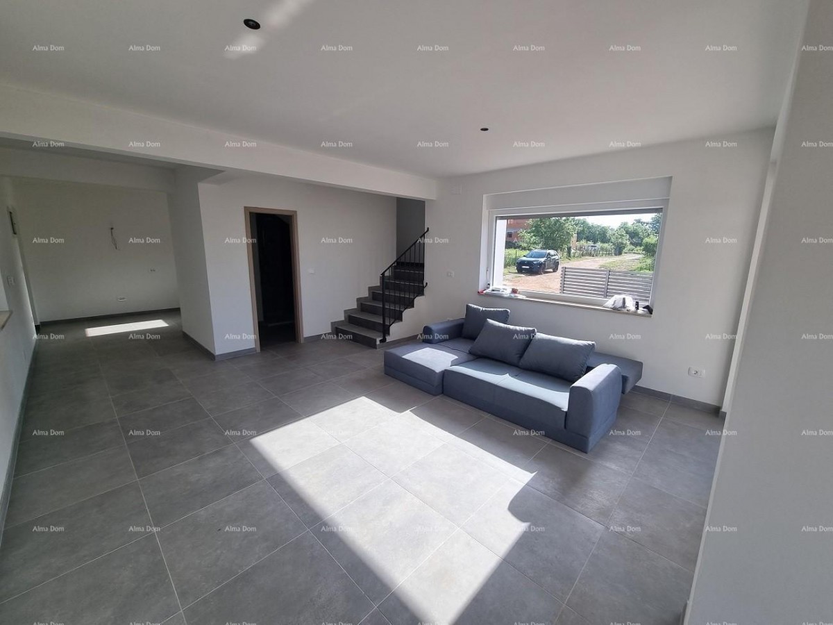 Sovremennyj djupleks dom s krovnoj terasoj i panoramnym vidom na more 2