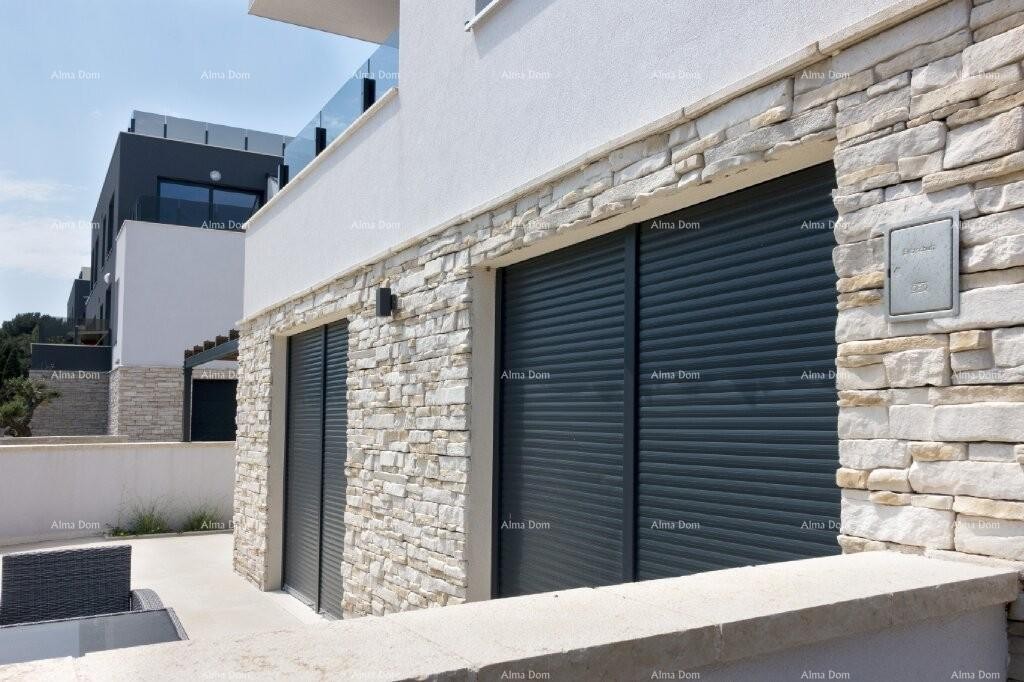Poreč, stanovanjsko poslovni objekt v gradnji s stanovanji in podzemnimi garažami 13