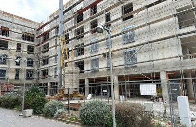 Modern apartments for sale in a new residential building! Pula, center!
