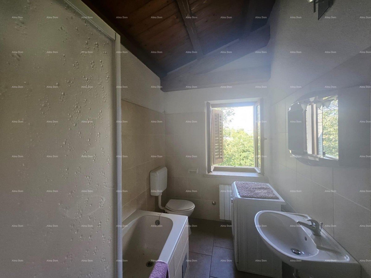 COMPLEX OF STONE HOUSES WITH 5 RESIDENTIAL UNITS – TINJAN 14