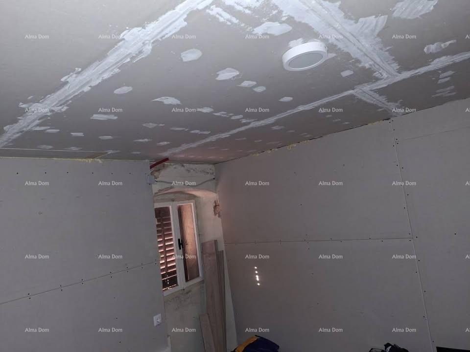 Antica casa in pietra con giardino, vicino a Pazin 7