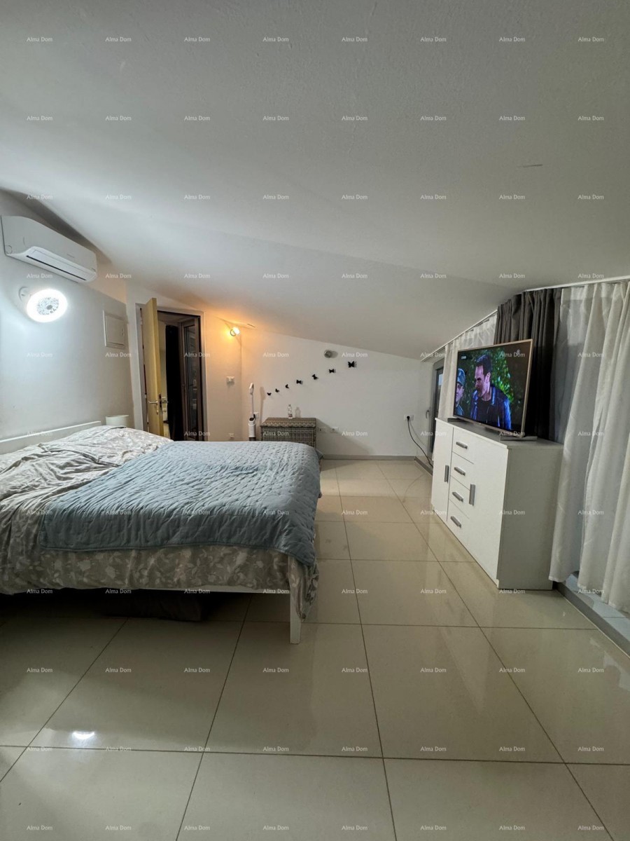 Novigrad, con una camera da letto. Edificio con ascensore. 11