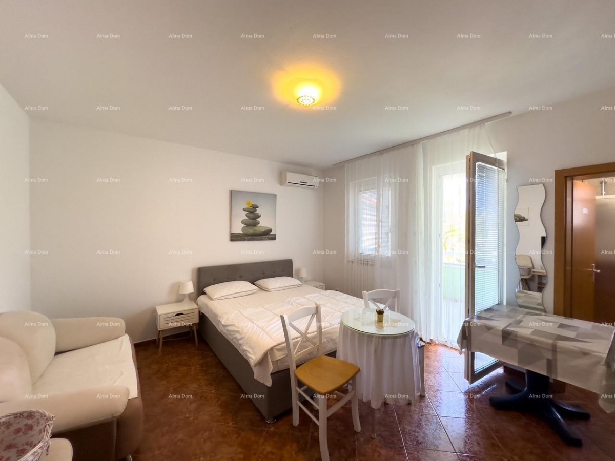 Proximity to Hotel Belvedere. We are selling a studio apartment in an excellent location in Medulin! 3