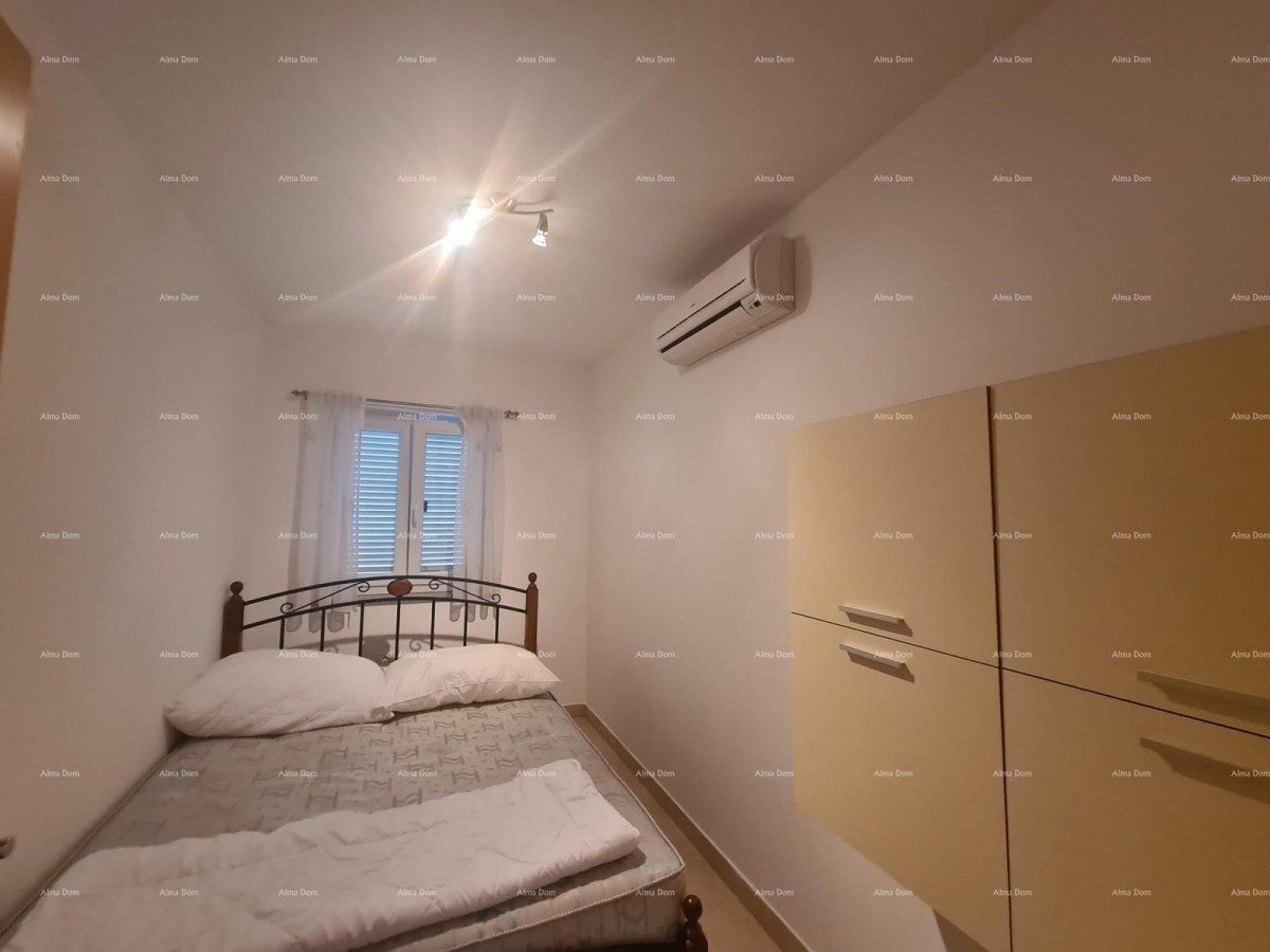 Prodaje se šarmantan stan 60 m²,  Duga Uvala, pogled na more 8