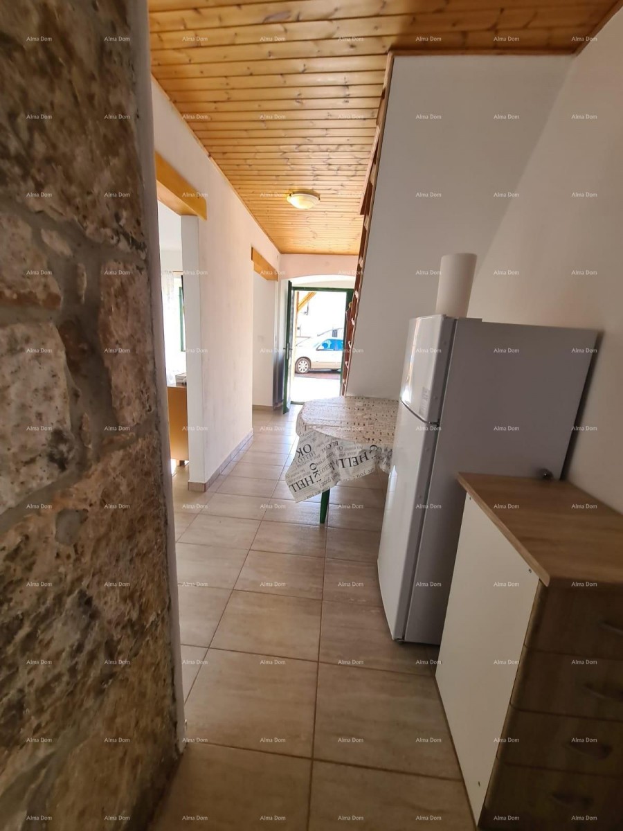 Prodaja! Dvije renovirane istarske kuće u Marčani. 34