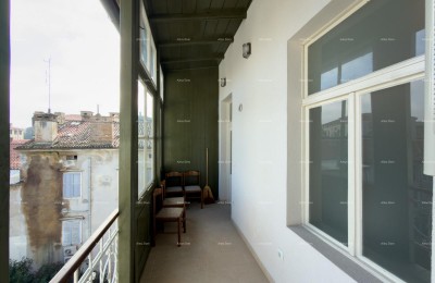 Renovated Apartment in the Center of Pula! Just a Few Steps from the City Market.