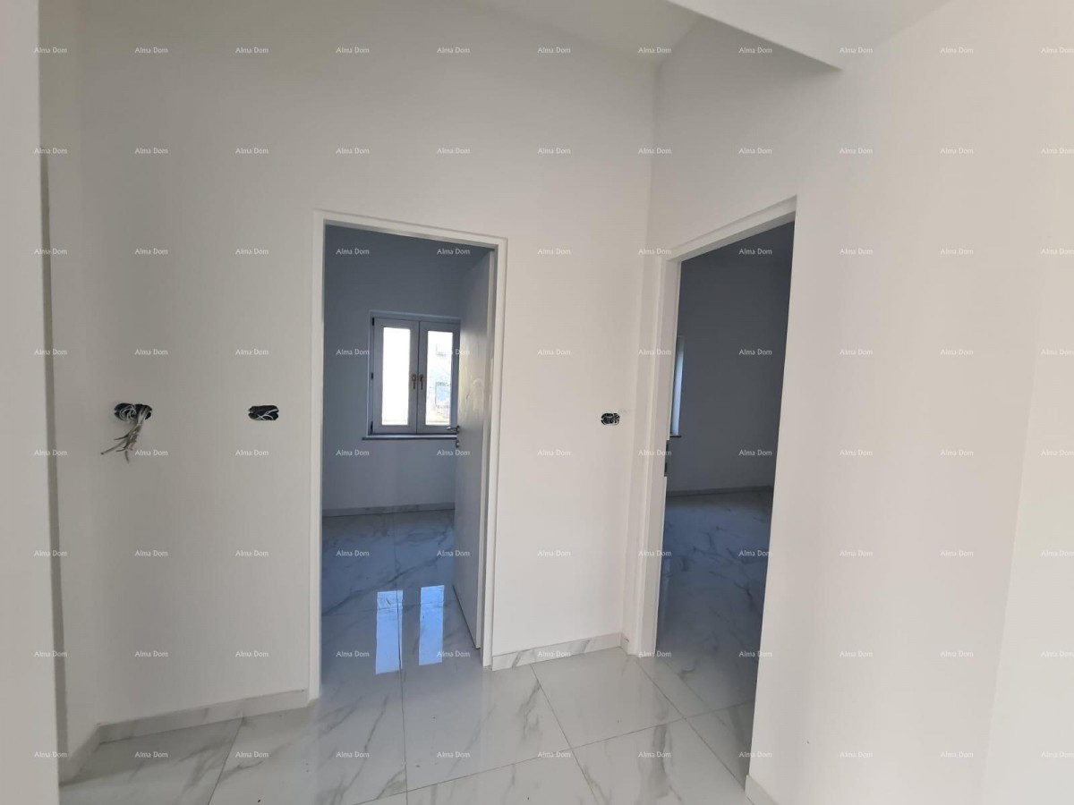 Poreč – spacious ground floor apartment with a yard 10