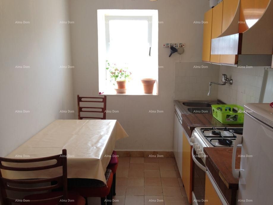 Poreč, in vendita appartamento con 3 camere da letto 1