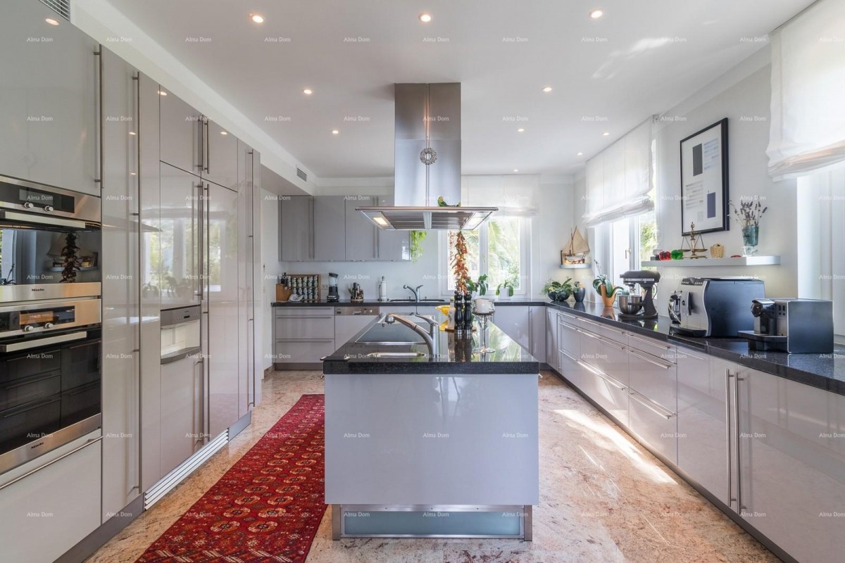 Umag Crveni Vrh Luxury villa, first row from the sea !Umag Crveni Vrh. 30