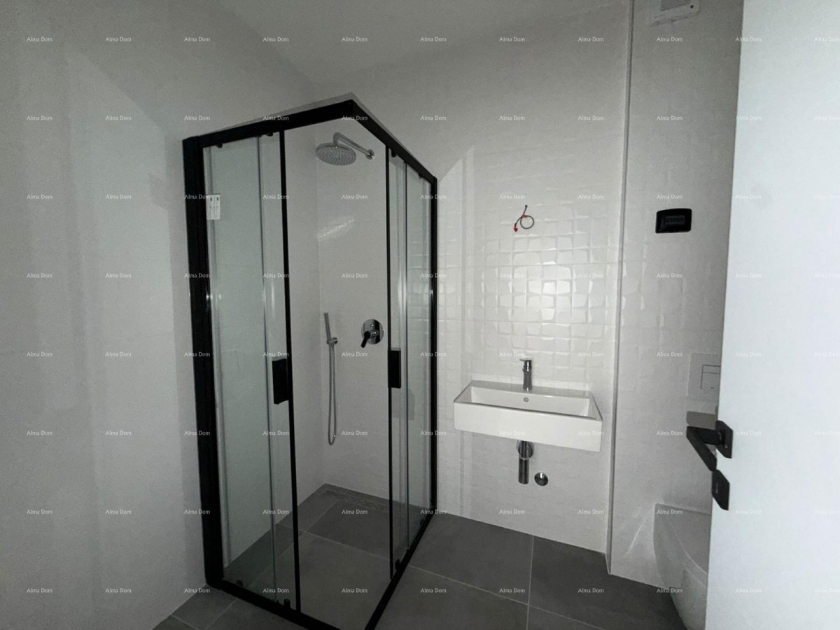 УМАГ – Новостройка! Квартира в современном жилом комплексе с двумя парковочными местами, S 3-27 15