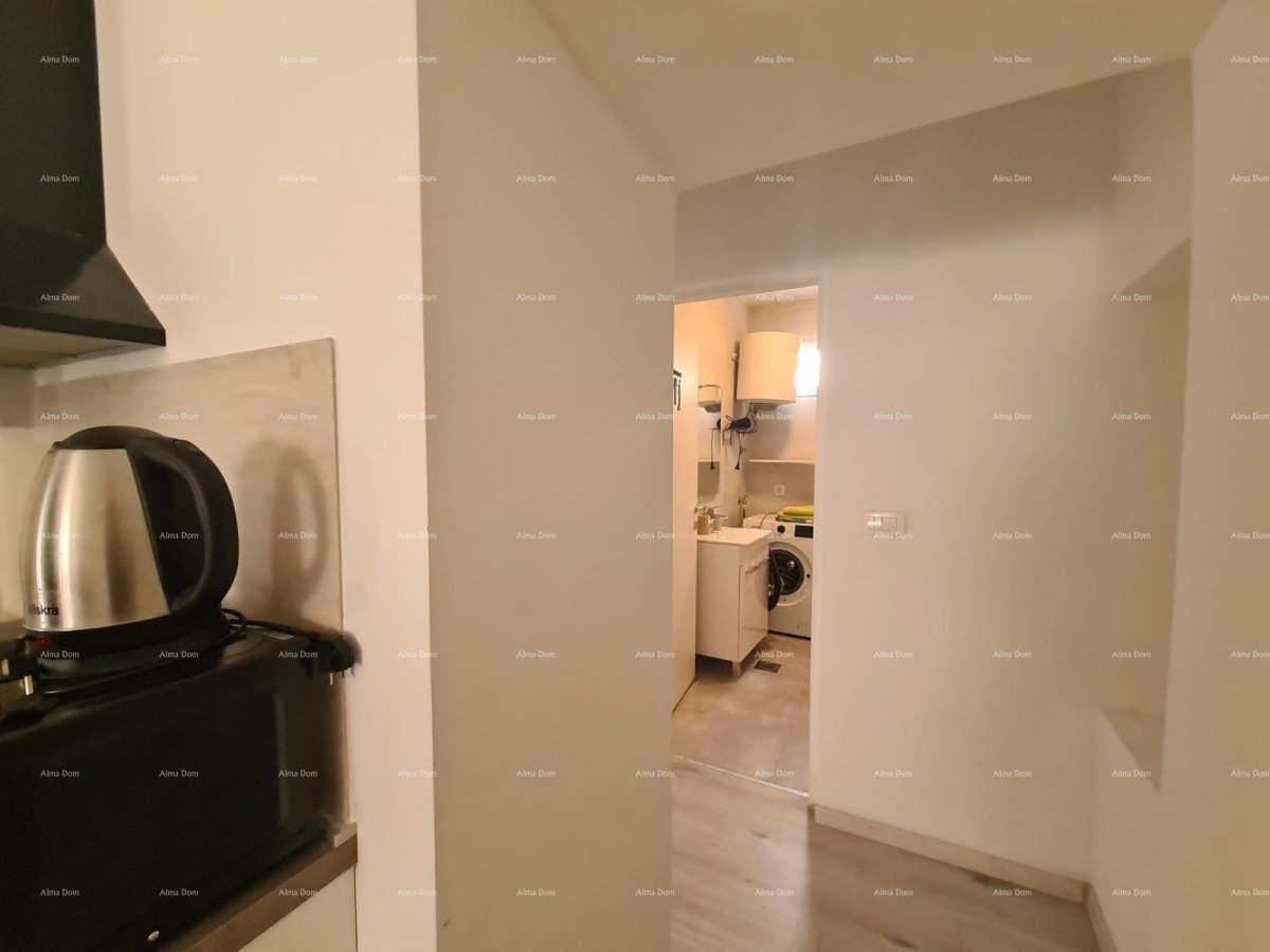 In vendita immobile con due appartamenti – Pola 14