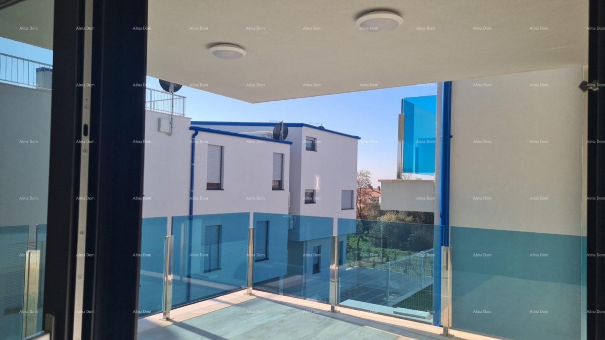 Appartamento moderno con due posti auto, nel blocco B, vicino a Umago! s2 17