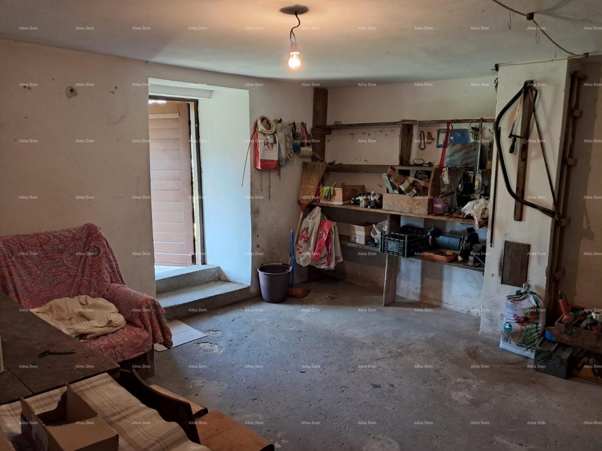 Buje! Casa su tre piani in centro 18