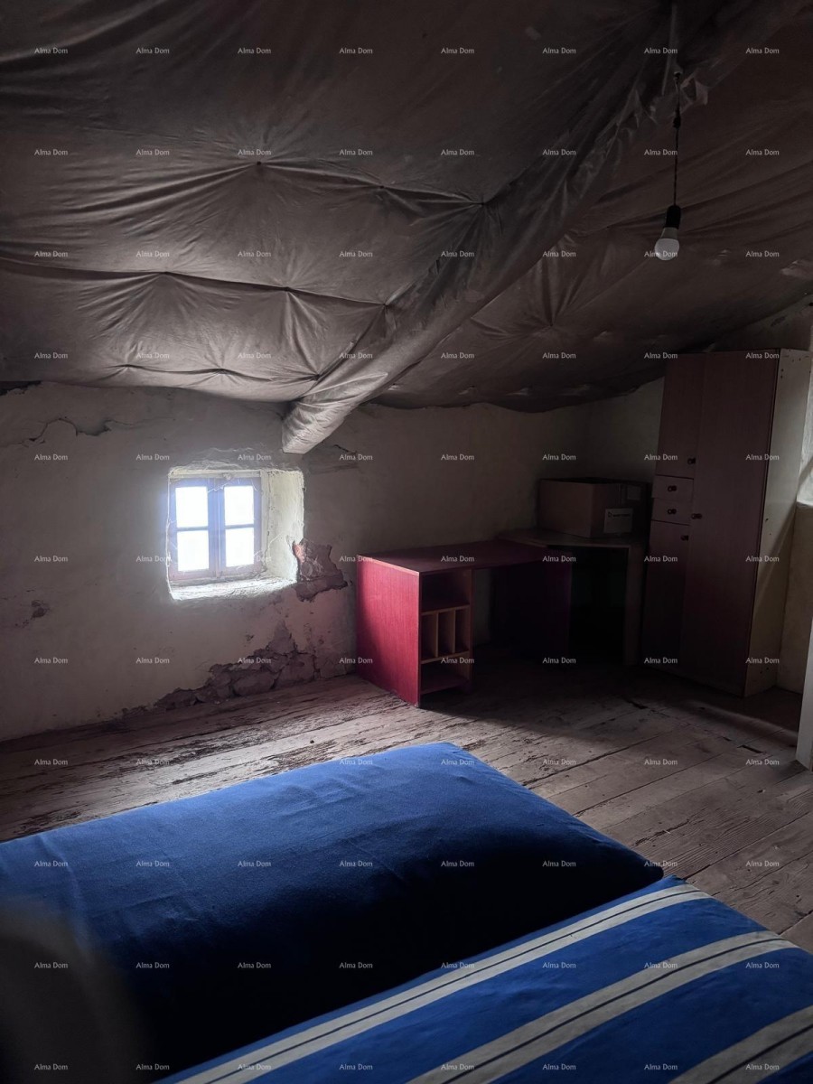 Istarska kamena hiša za renovacijo 21