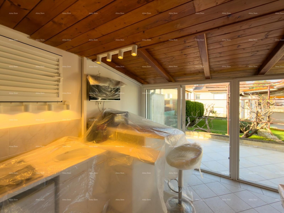 Pula – Hiša z dvema stanovanjski enotama, 50 m od morja 39