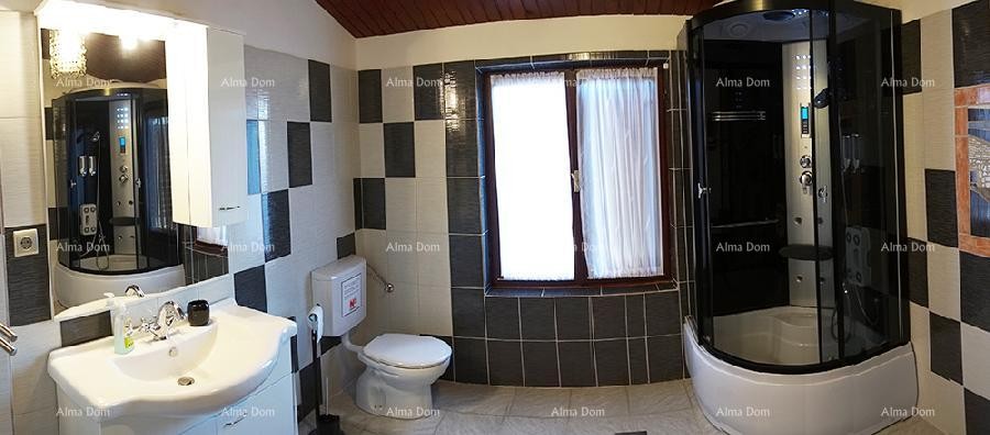 House with a restaurant near Ližnjan - Great investment! 16